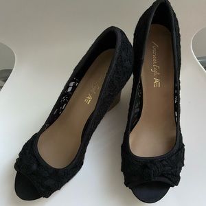 American Eagle Wedges